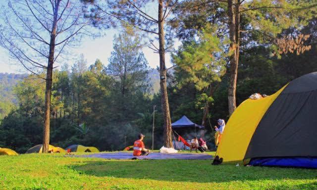 Tapian Camping Ground Bukittinggi Esterno foto